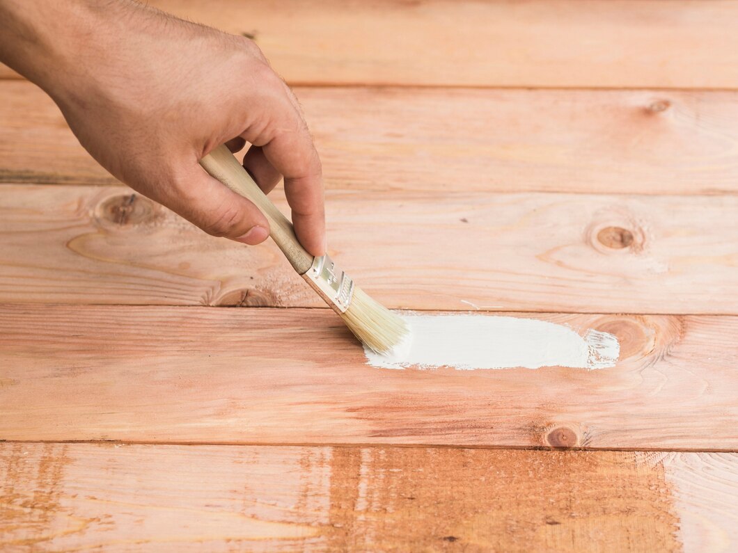 Jak wybrać idealną farbę olejną do ochrony twojego drewnianego blatu kuchennego?